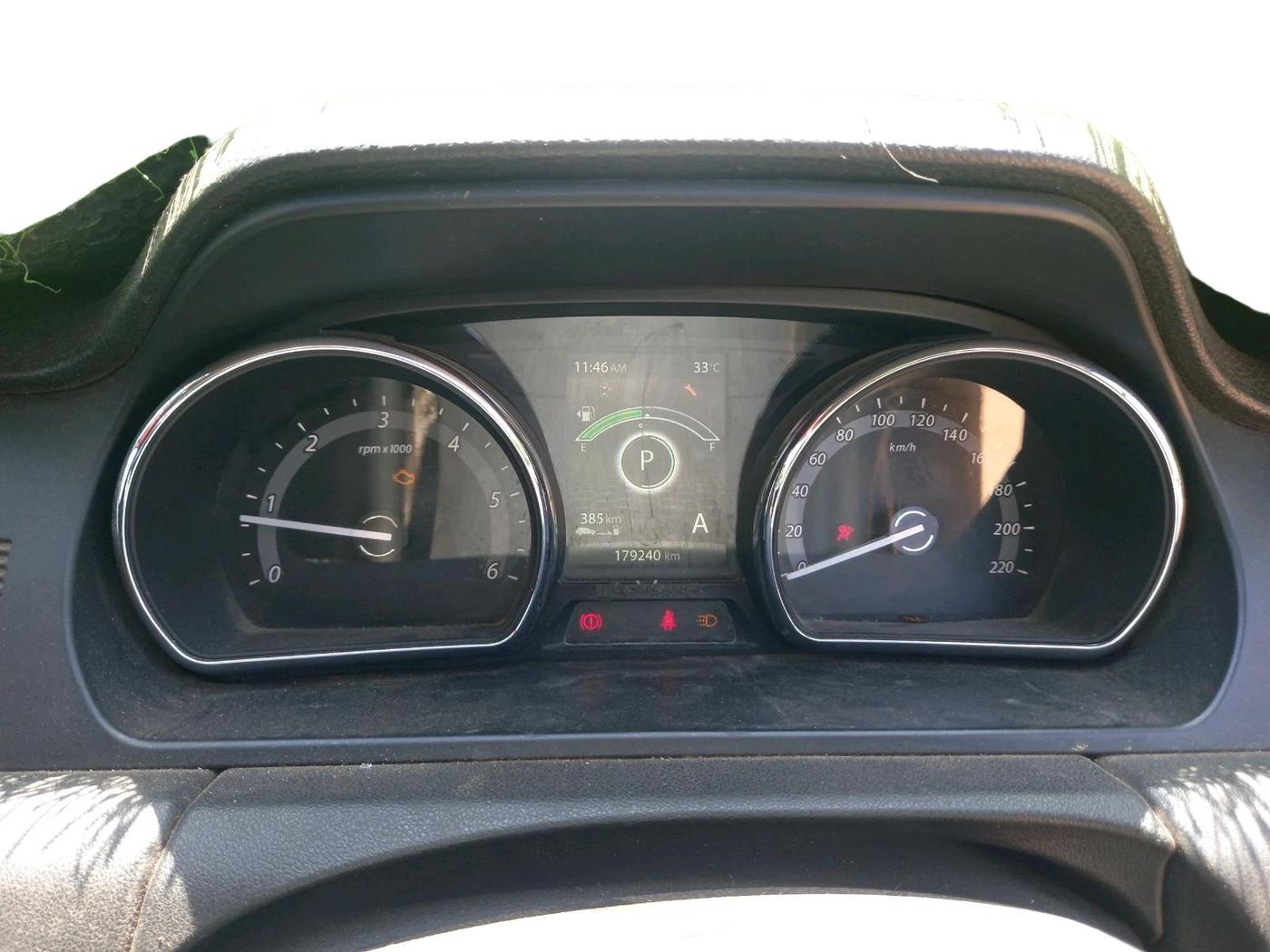 2018 Tata Hexa XTA 4X2 6 STR, Diesel, Automatic, 1,79,240 km, interior
