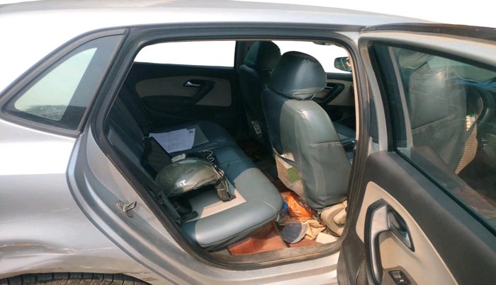 2011 Volkswagen Polo HIGHLINE DIESEL, Diesel, Manual, 1,66,282 km, interior