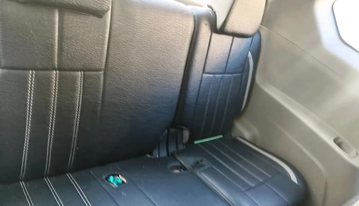 2019 Mahindra MARAZZO M2 8 STR, Diesel, Manual, 1,00,294 km, interior