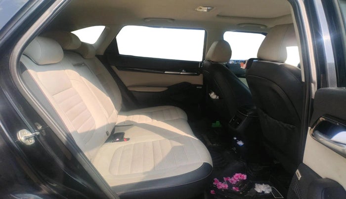 2020 KIA SELTOS GTX PLUS AT 1.5 DIESEL, Diesel, Automatic, 1,01,298 km, interior