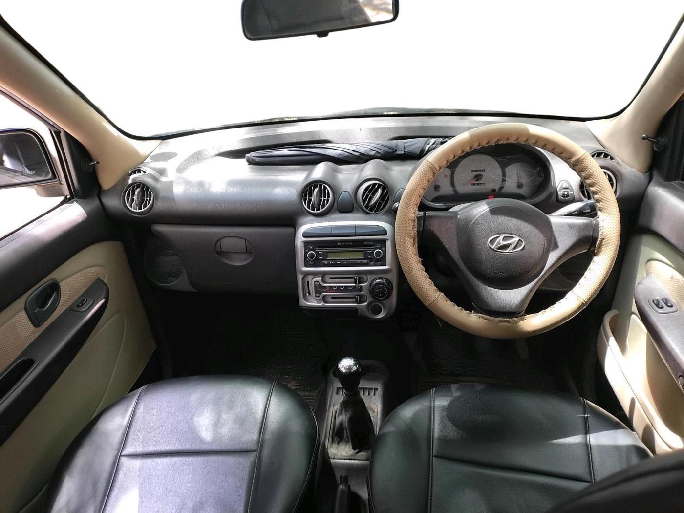 2011 Hyundai Santro Xing GLS, Petrol, Manual, 61,447 km, interior