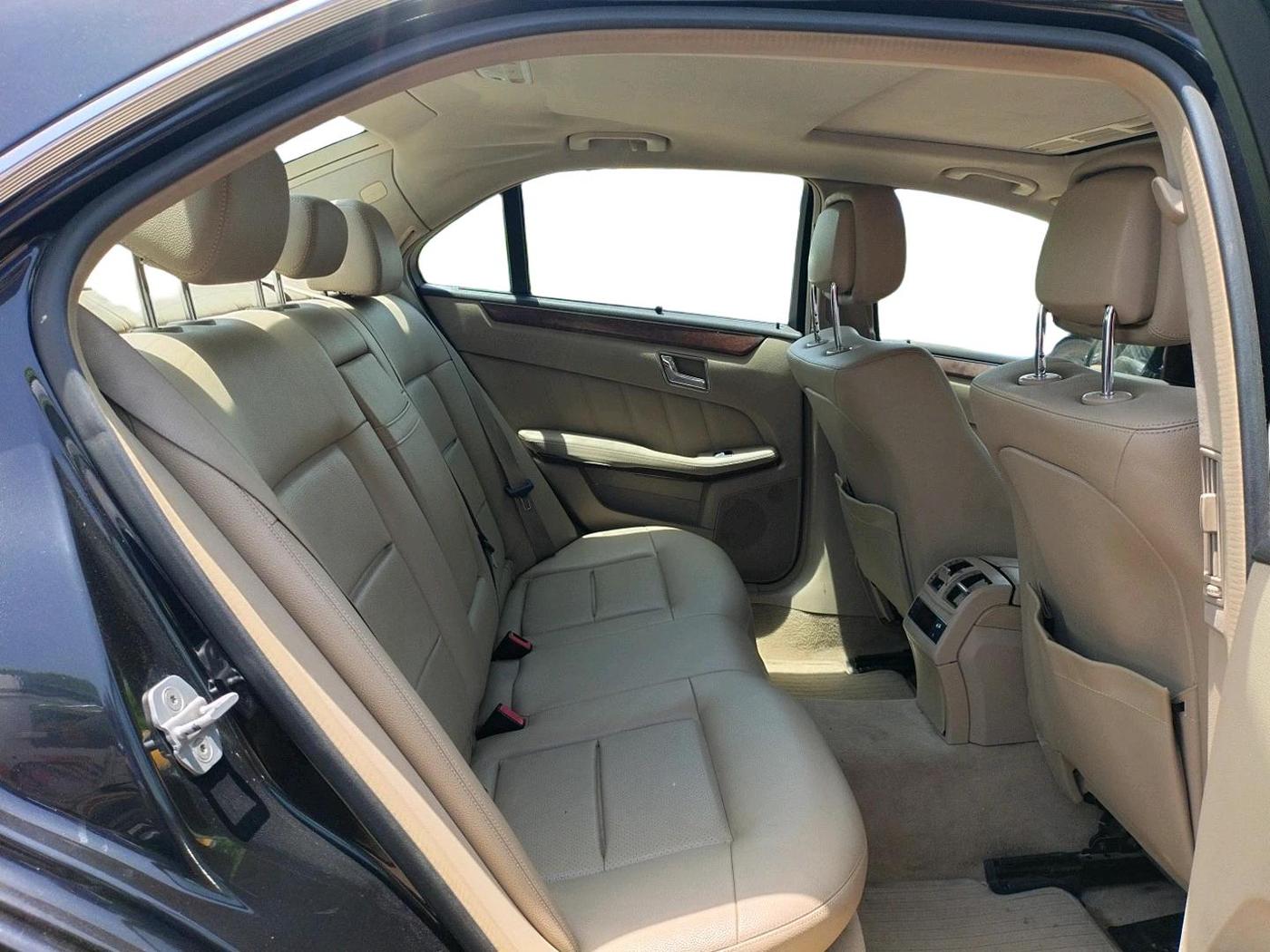 2011 Mercedes Benz E Class E 220 CDI ELEGANCE, Diesel, Automatic, 1,18,320 km, interior