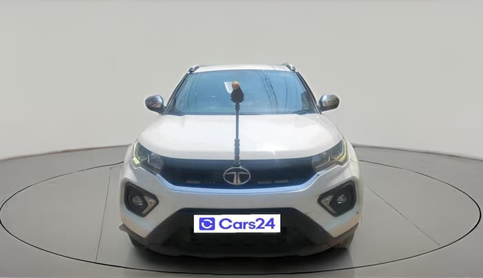 2023 Tata NEXON XE PETROL, Petrol, Manual, 1,06,910 km, exterior