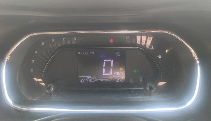 2023 Tata NEXON XE PETROL, Petrol, Manual, 1,06,910 km, interior
