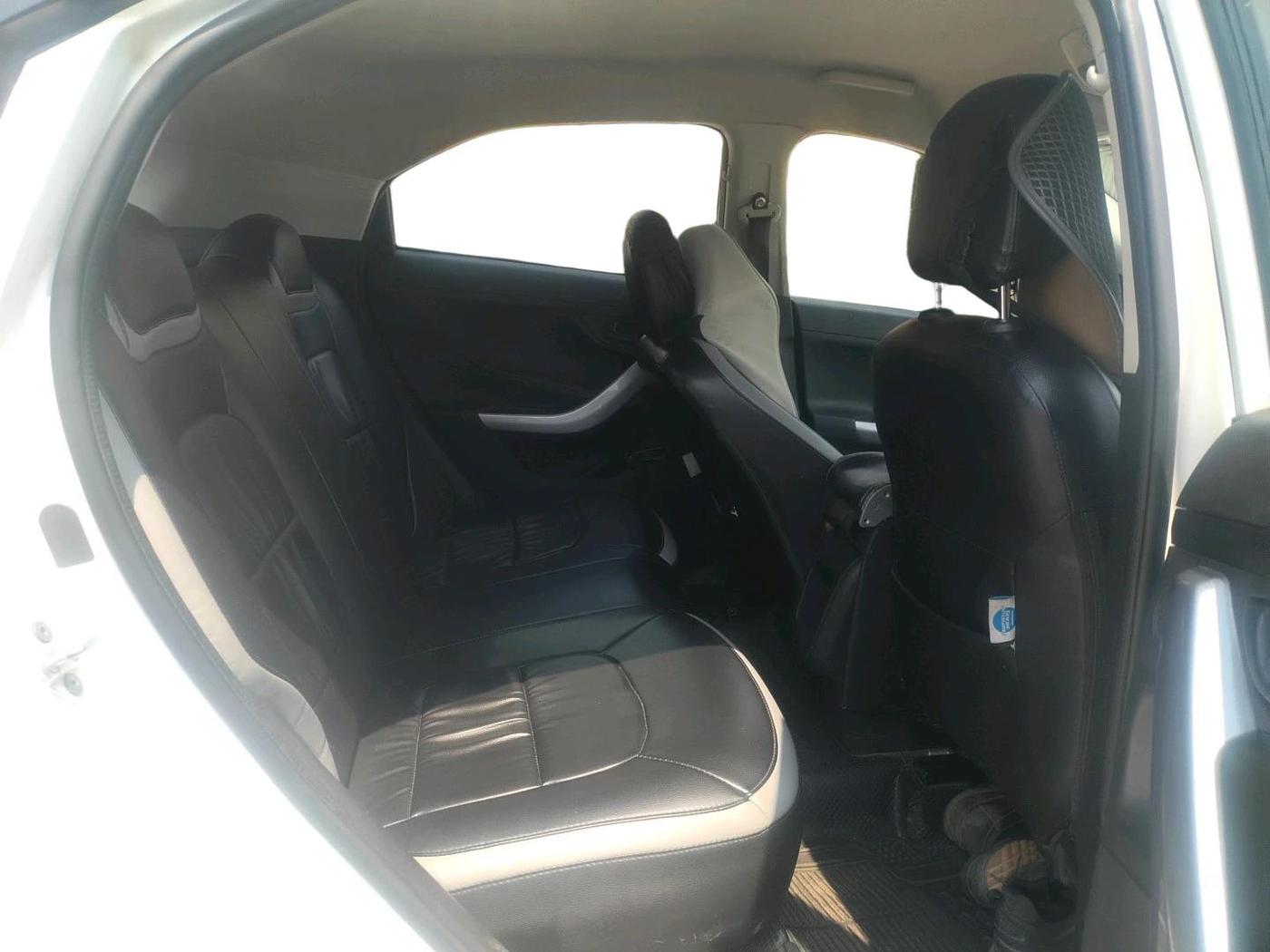 2023 Tata NEXON XE PETROL, Petrol, Manual, 1,06,910 km, interior