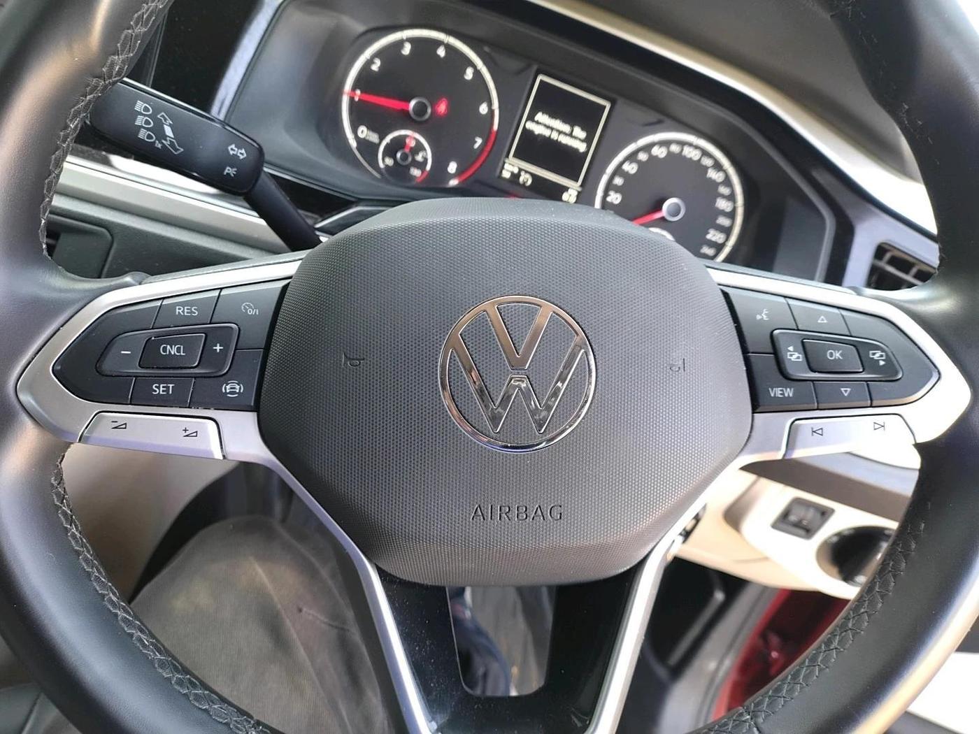 2025 Volkswagen VIRTUS HIGHLINE TSI 1.0 MT, Petrol, Manual, 6,930 km, interior