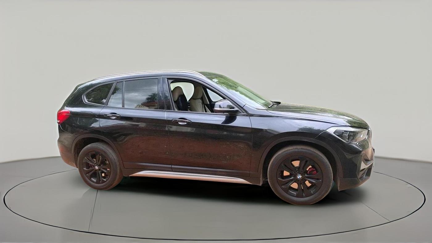 2022 BMW X1 sDrive 20d x Line, Diesel, Automatic, 55,890 km, exterior