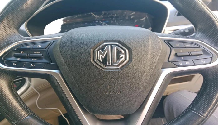 2023 MG HECTOR SHARP 2.0 DIESEL, Diesel, Manual, 39,480 km, interior