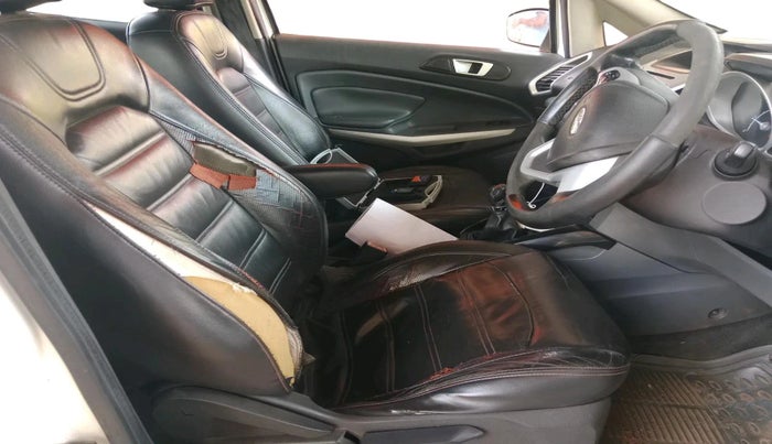 2013 Ford Ecosport TITANIUM 1.5L DIESEL, Diesel, Manual, 1,24,978 km, interior