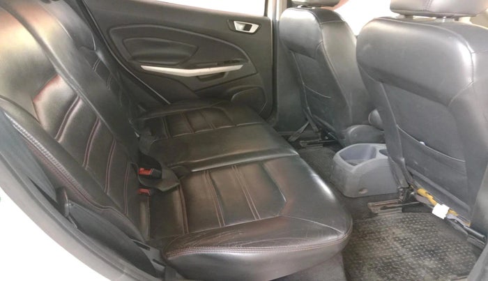 2013 Ford Ecosport TITANIUM 1.5L DIESEL, Diesel, Manual, 1,24,978 km, interior