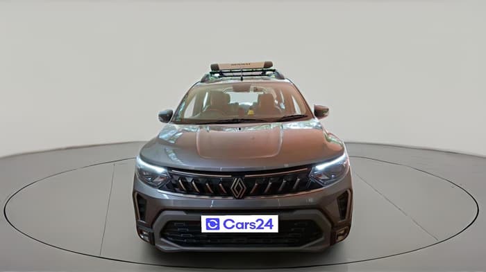 2025 Renault TRIBER Emotion, Petrol, Manual, 5,226 km, exterior