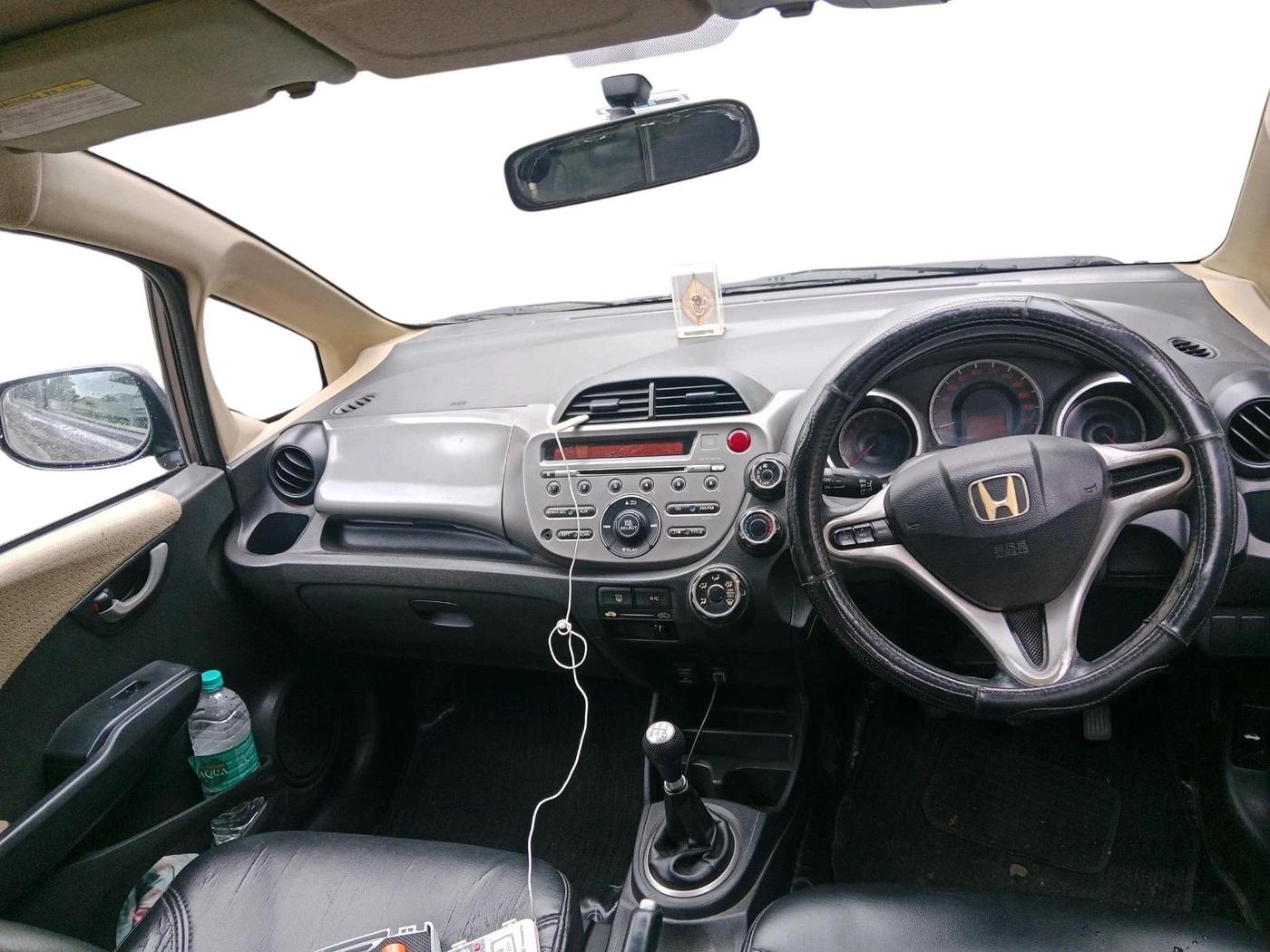 2012 Honda Jazz 1.2 L I-VTEC SELECT, Petrol, Manual, 1,64,058 km, interior
