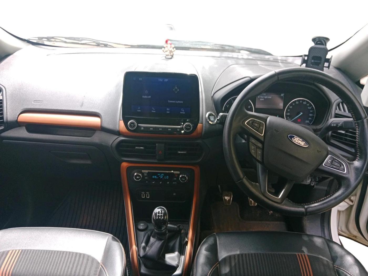 2021 Ford Ecosport TITANIUM 1.5 SPORTS(SUNROOF) PETROL, Petrol, Manual, 17,137 km, interior