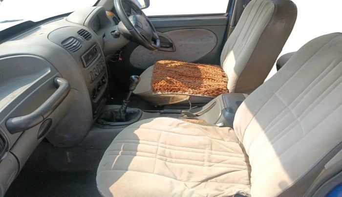 2003 Mahindra Scorpio 2.6 CRDE, Diesel, Manual, 1,45,000 km, interior