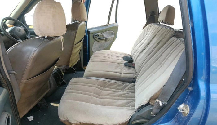 2003 Mahindra Scorpio 2.6 CRDE, Diesel, Manual, 1,45,000 km, interior