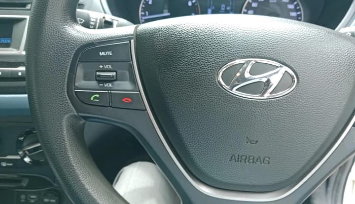 2016 Hyundai i20 Active 1.2 S, Petrol, Manual, 32,858 km, interior