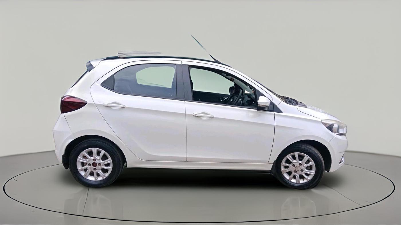 2018 Tata Tiago XZ PETROL, Petrol, Manual, 93,321 km, exterior