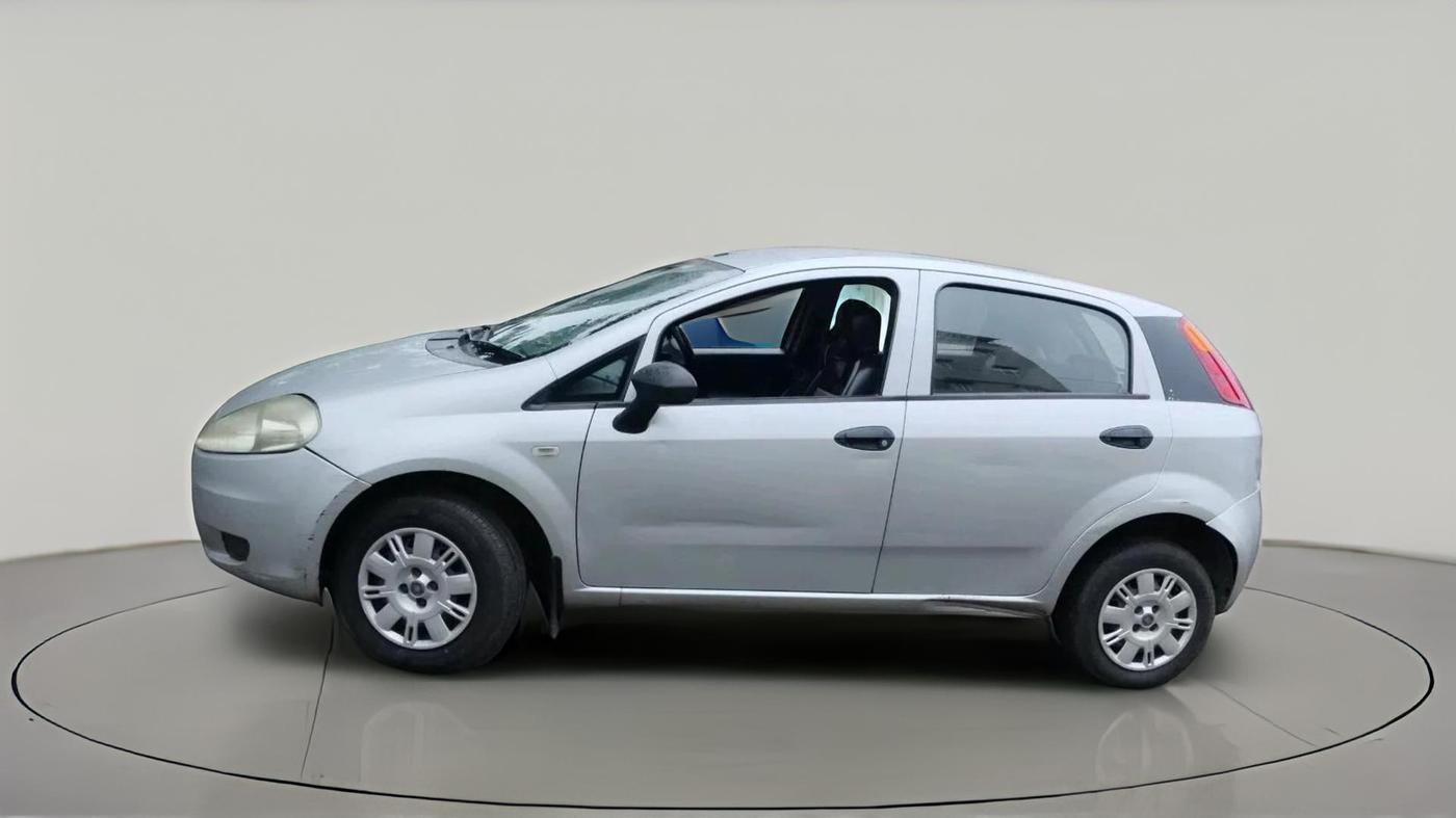 2012 Fiat Grand Punto Active Multijet 1.3, Diesel, Manual, 1,89,875 km, exterior