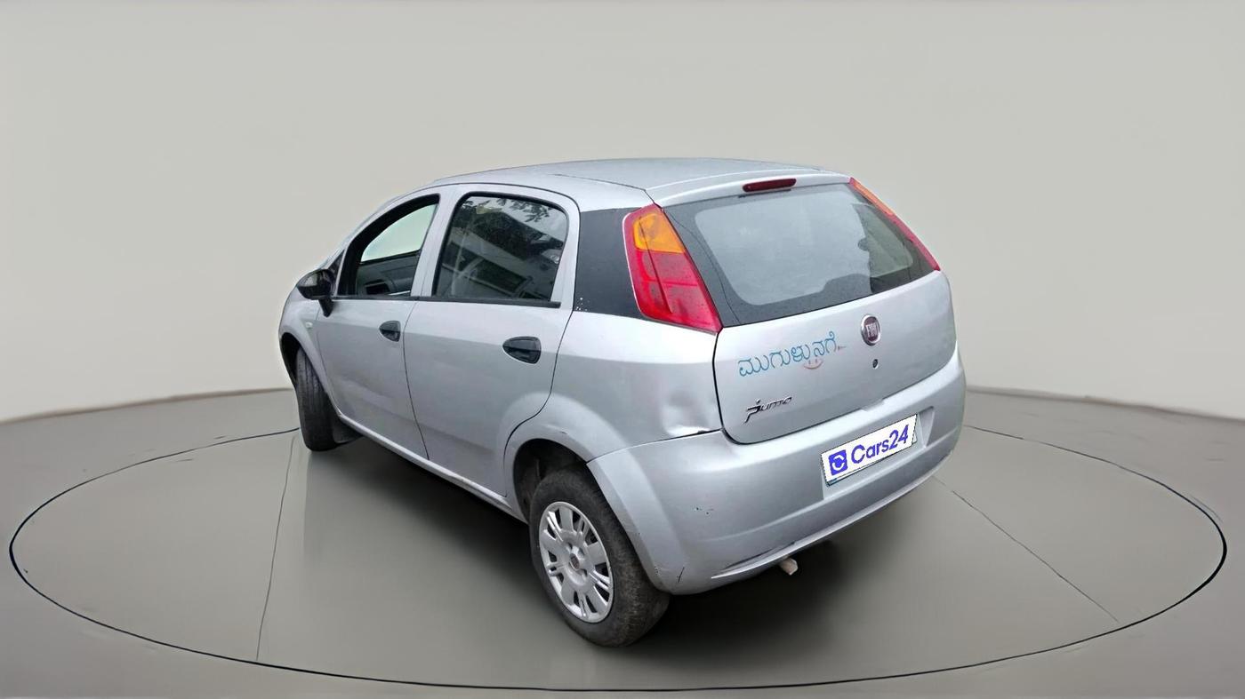 2012 Fiat Grand Punto Active Multijet 1.3, Diesel, Manual, 1,89,875 km, exterior