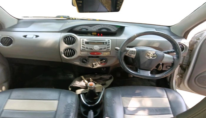 2011 Toyota Etios G, Petrol, Manual, 1,00,212 km, interior