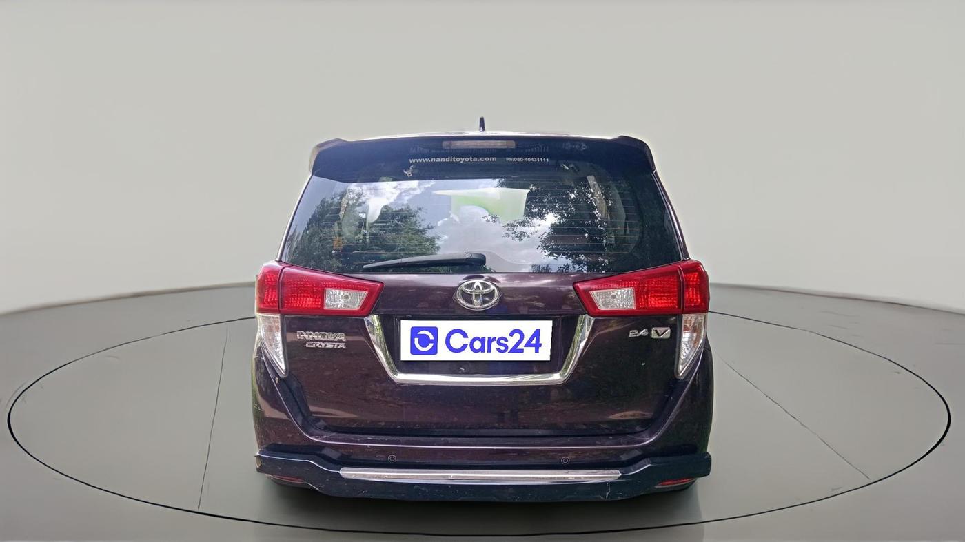 2018 Toyota Innova Crysta 2.4 VX 7 STR, Diesel, Manual, 1,50,967 km, exterior
