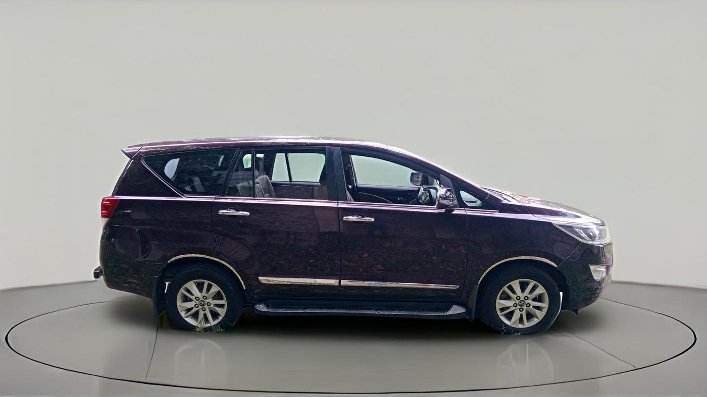 2018 Toyota Innova Crysta 2.4 VX 7 STR, Diesel, Manual, 1,50,967 km, exterior