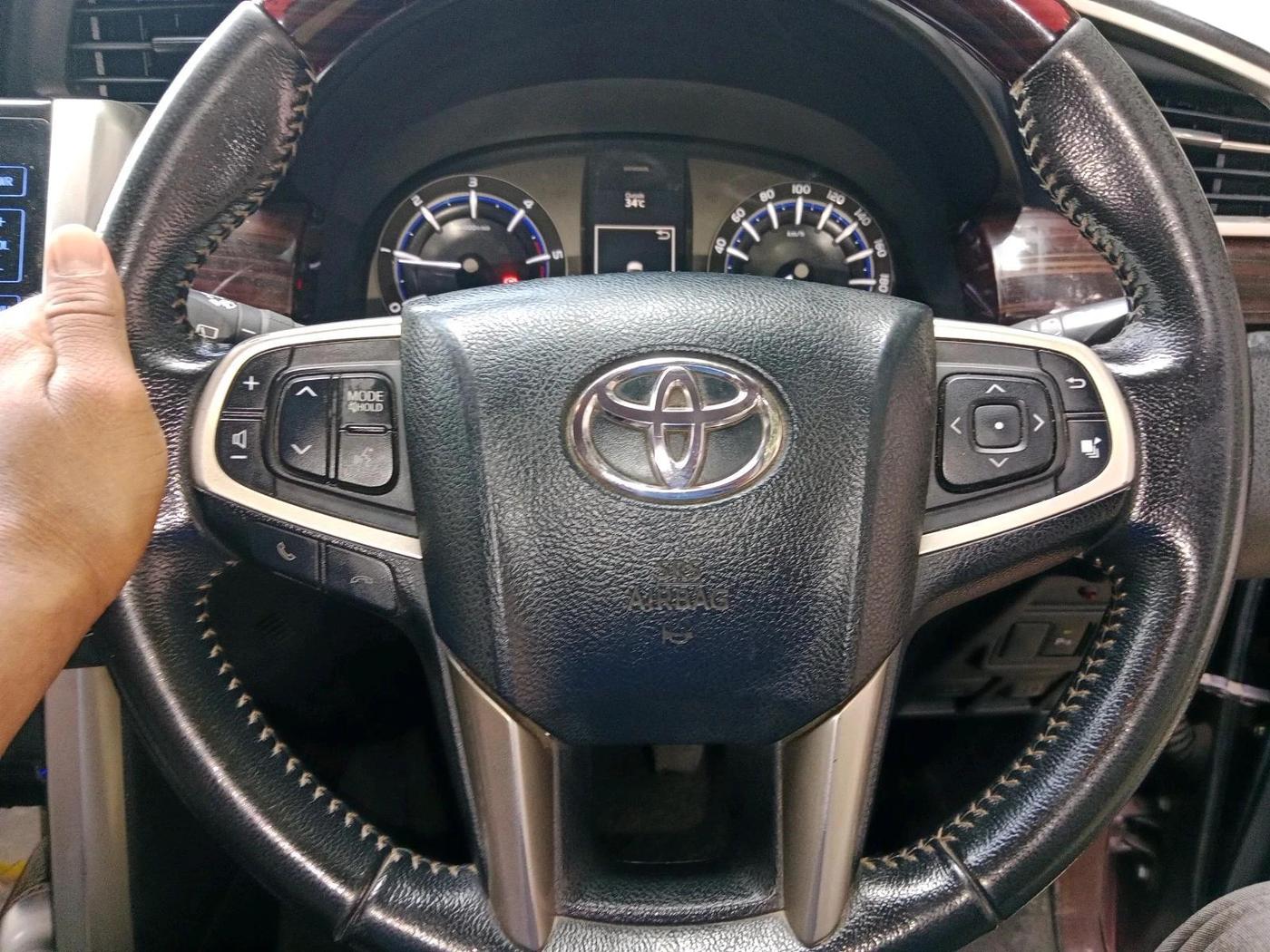 2018 Toyota Innova Crysta 2.4 VX 7 STR, Diesel, Manual, 1,50,967 km, interior