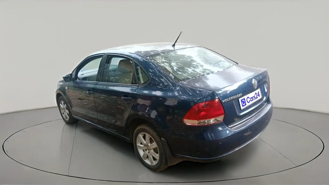 2012 Volkswagen Vento HIGHLINE DIESEL 1.6, Diesel, Manual, 1,12,372 km, exterior