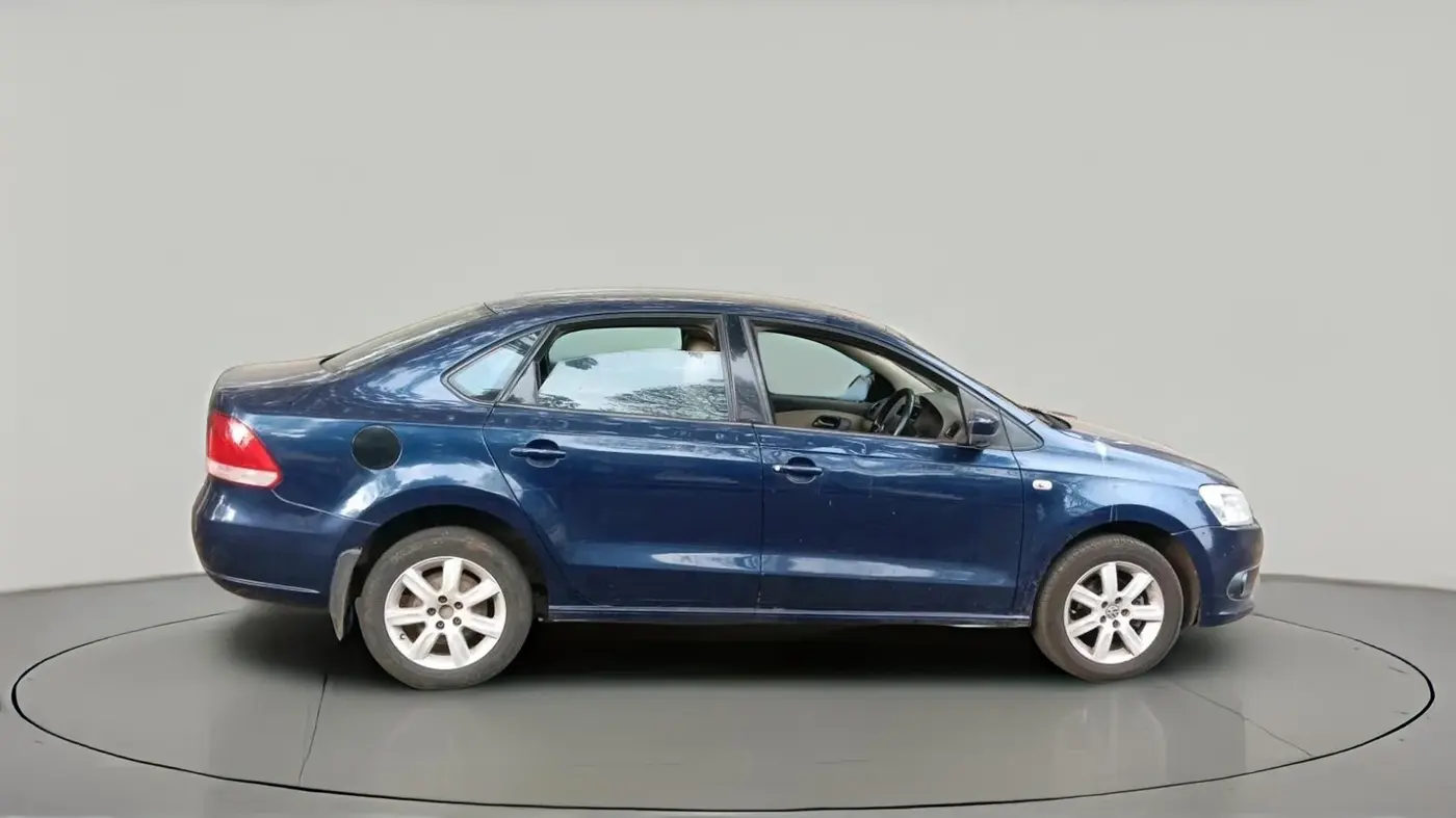 2012 Volkswagen Vento HIGHLINE DIESEL 1.6, Diesel, Manual, 1,12,372 km, exterior
