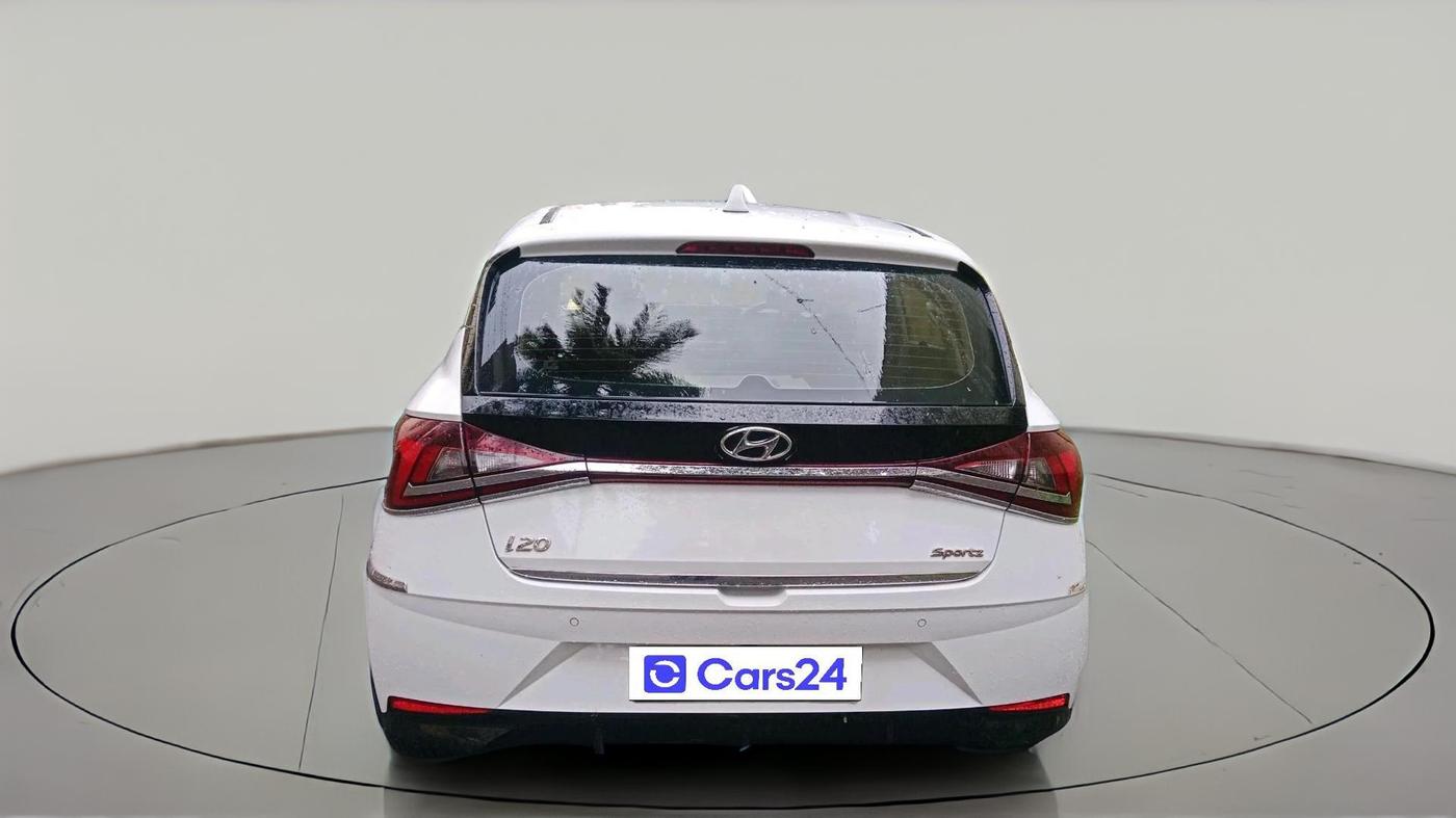 2021 Hyundai NEW I20 SPORTZ 1.2 AT, Petrol, Automatic, 53,690 km, exterior