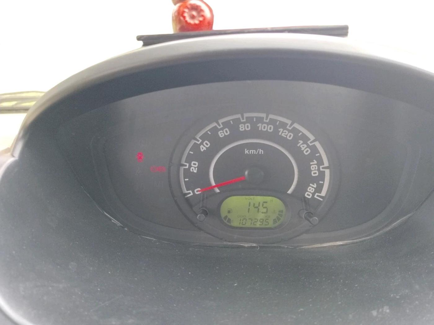 2011 Chevrolet Spark E 1.0, Petrol, Manual, 1,07,295 km, interior