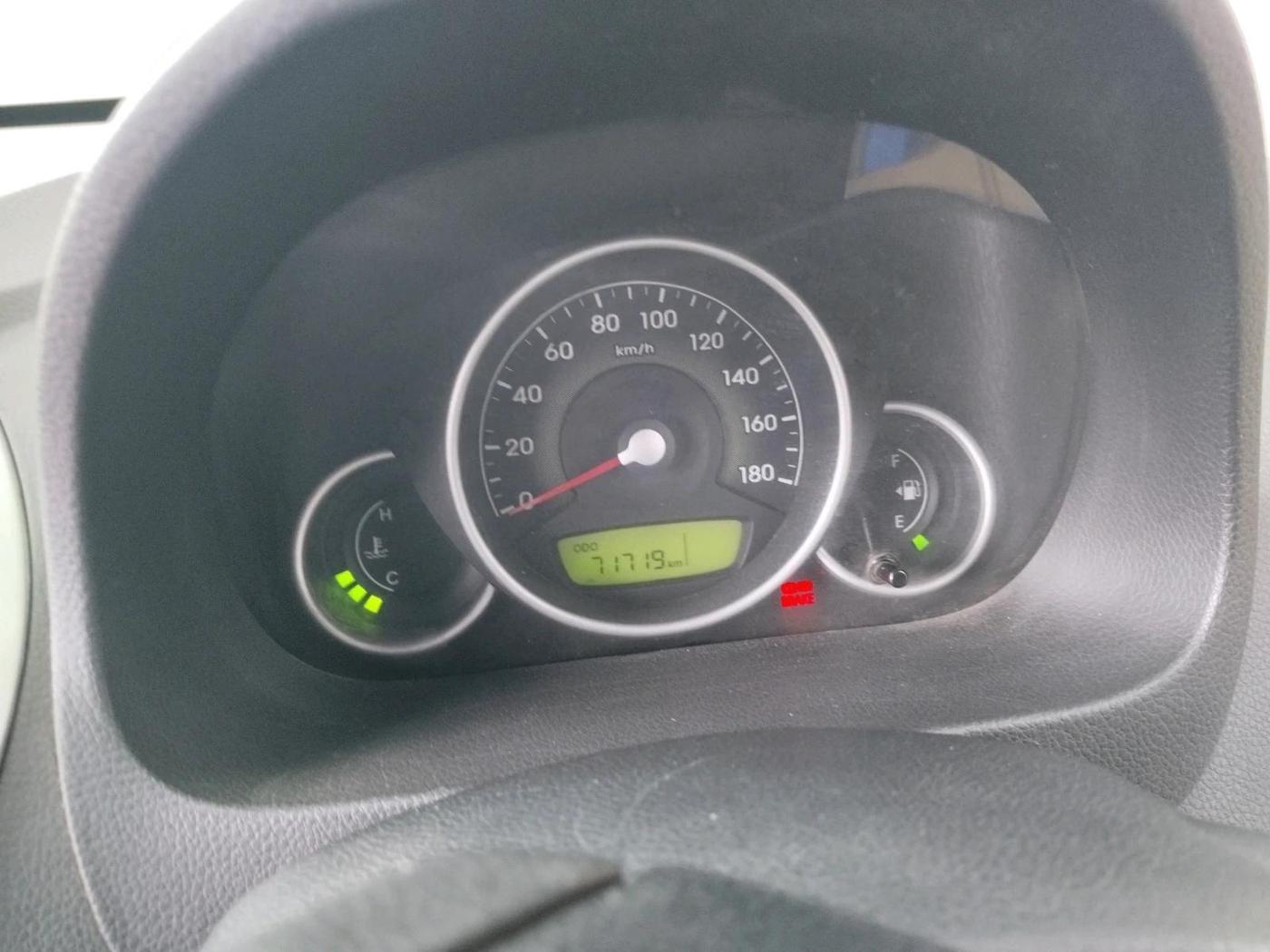 2013 Hyundai Eon ERA +, Petrol, Manual, 71,719 km, interior