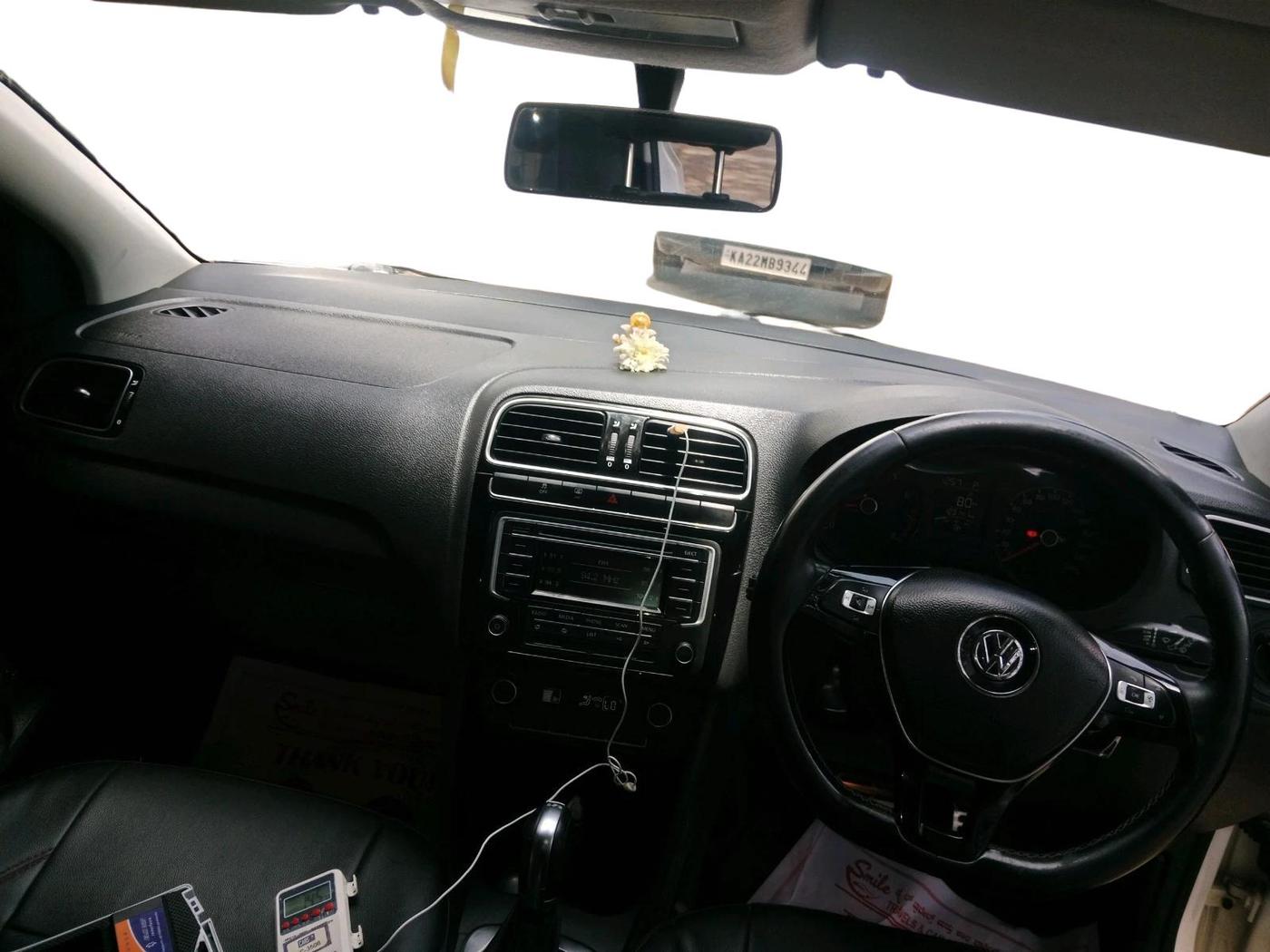 2015 Volkswagen Polo GT TSI AT, Petrol, Automatic, 1,23,141 km, interior