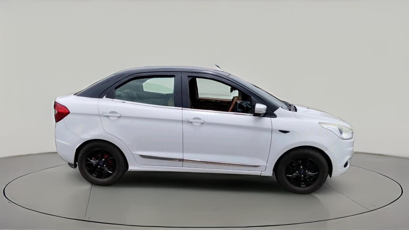 2017 Ford Figo Aspire TITANIUM 1.5 PETROL AT, CNG, Automatic, 70,139 km, exterior