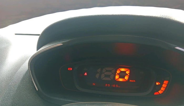 2019 Renault Kwid CLIMBER 1.0 AMT, Petrol, Automatic, 35,165 km, interior