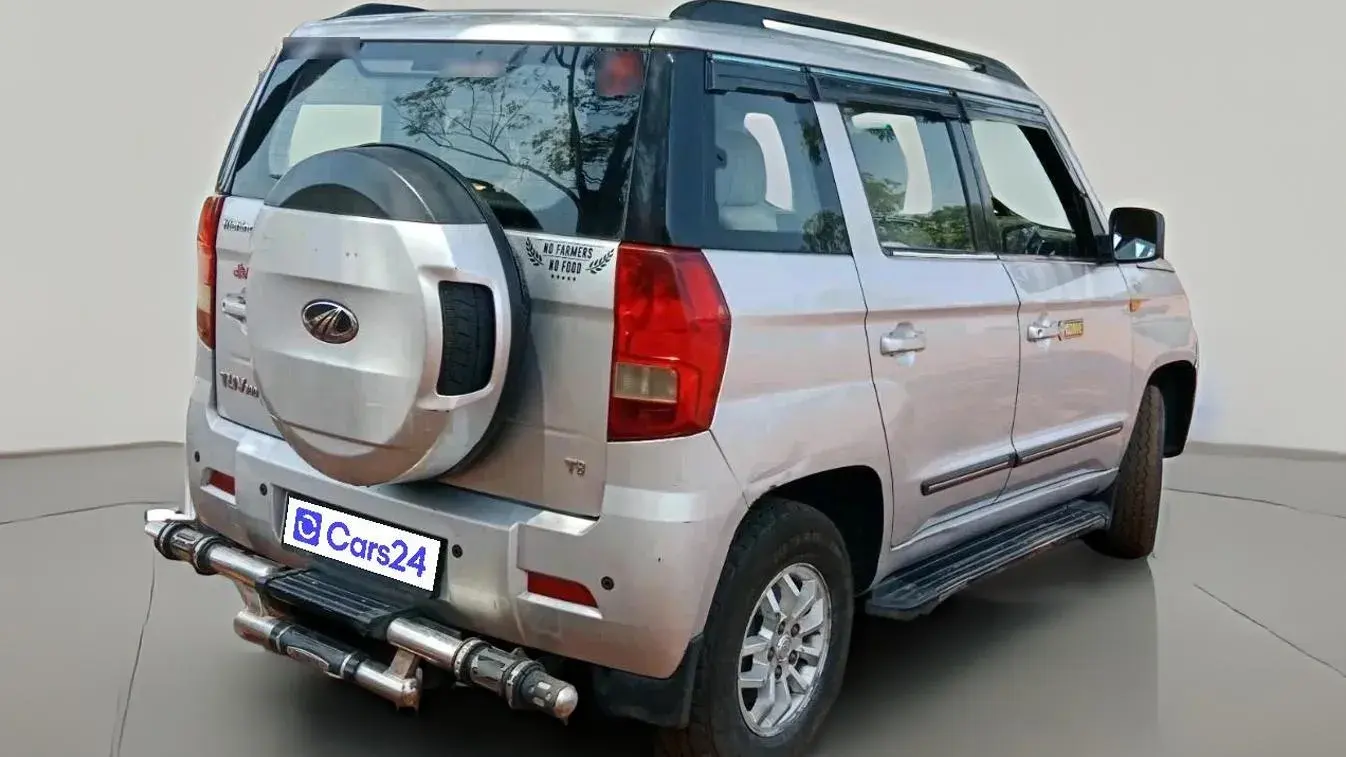 2015 Mahindra TUV300 T8, Diesel, Manual, 1,85,146 km, exterior