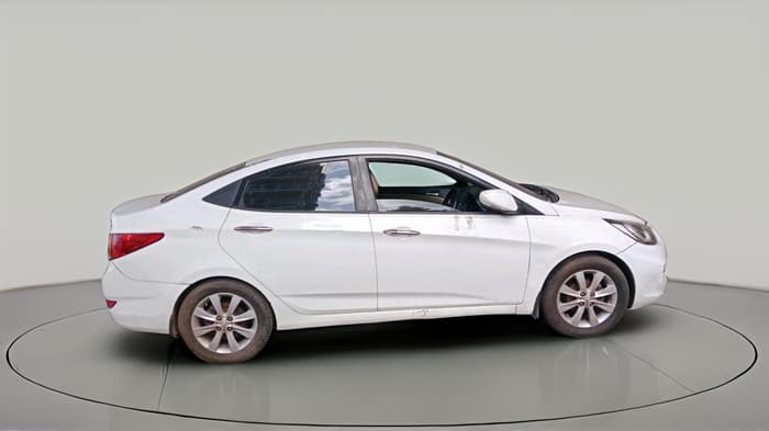 2012 Hyundai Verna FLUIDIC 1.6 CRDI SX, Diesel, Manual, 1,20,214 km, exterior