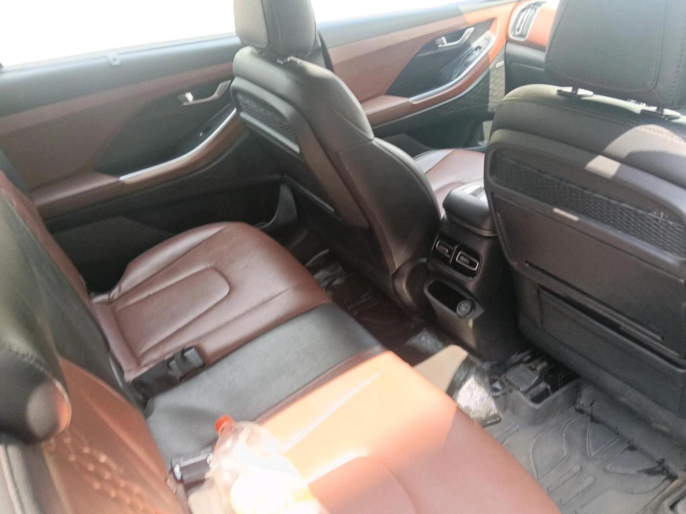 2022 Hyundai ALCAZAR PLATINUM 1.5 MT 7STR, Diesel, Manual, 1,14,470 km, interior