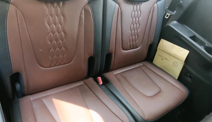 2022 Hyundai ALCAZAR PLATINUM 1.5 MT 7STR, Diesel, Manual, 1,14,470 km, interior