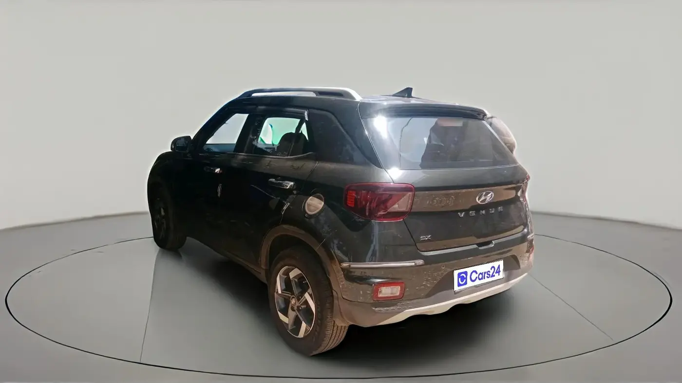 2020 Hyundai VENUE SX 1.5 CRDI, Diesel, Manual, 52,891 km, exterior