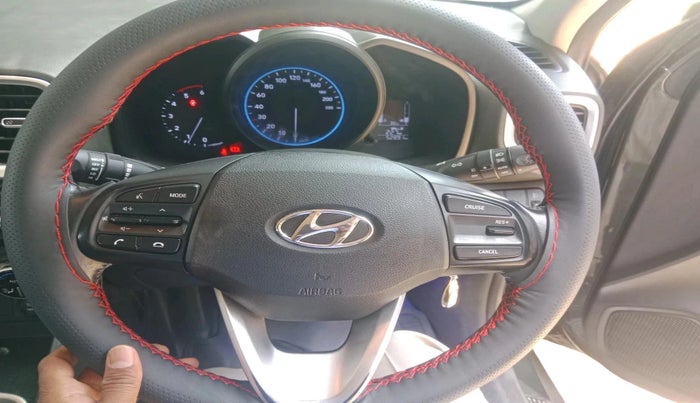 2020 Hyundai VENUE SX 1.5 CRDI, Diesel, Manual, 52,891 km, interior