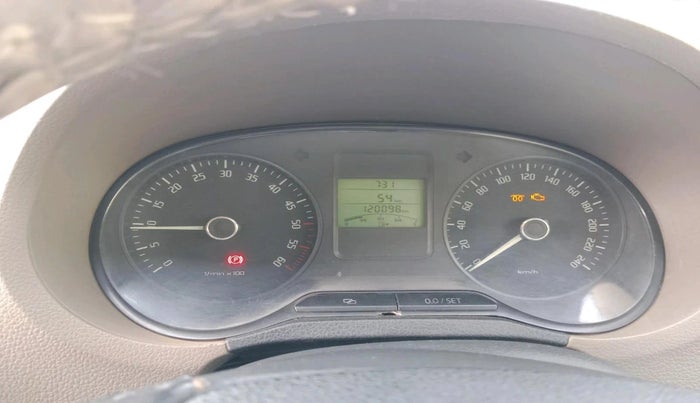 2013 Skoda Rapid ELEGANCE 1.6 TDI CR MT, Diesel, Manual, 1,20,098 km, interior