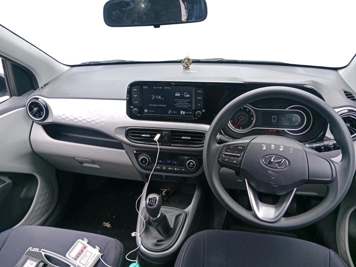 2022 Hyundai GRAND I10 NIOS SPORTZ 1.2 KAPPA VTVT, Petrol, Manual, 19,386 km, interior