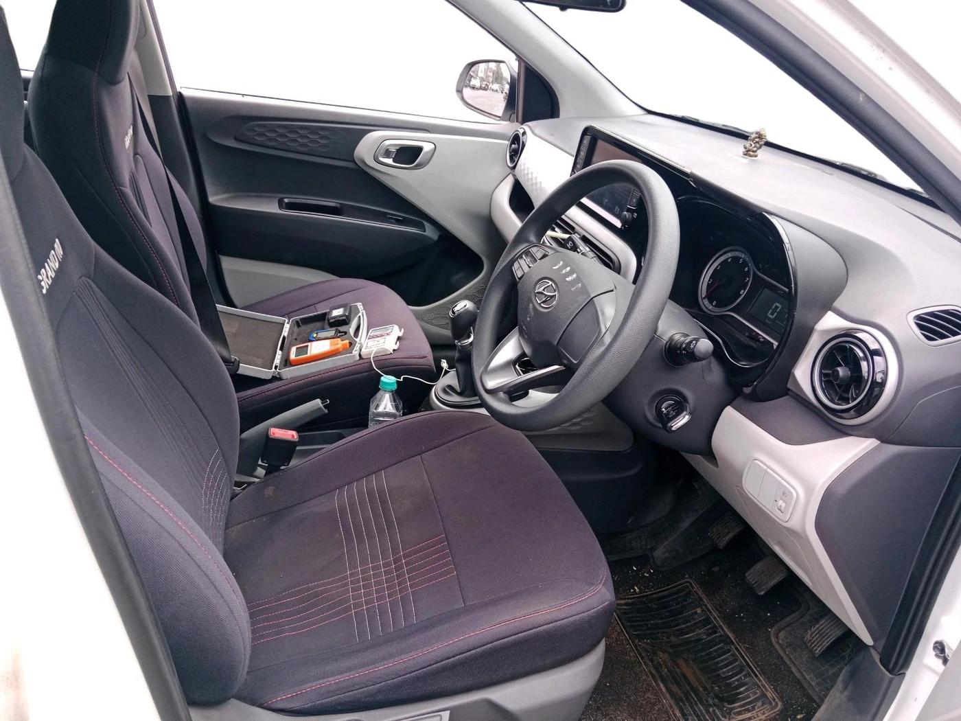 2022 Hyundai GRAND I10 NIOS SPORTZ 1.2 KAPPA VTVT, Petrol, Manual, 19,386 km, interior