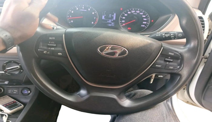 2019 Hyundai Elite i20 SPORTZ PLUS 1.2, Petrol, Manual, 1,16,643 km, interior