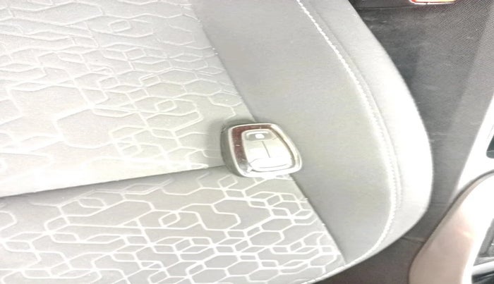 2023 Tata ALTROZ XZA, Petrol, Automatic, 28,970 km, interior