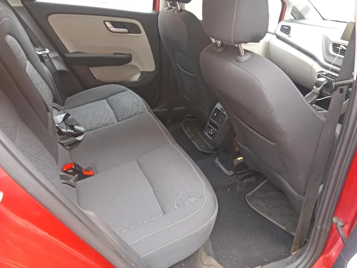 2023 Tata ALTROZ XZA, Petrol, Automatic, 28,975 km, interior