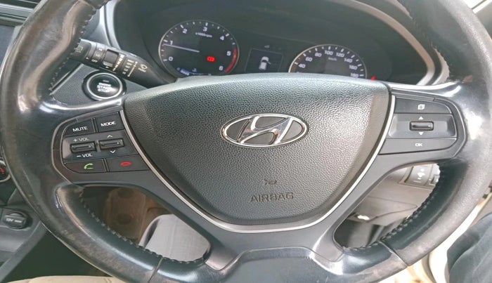 2015 Hyundai i20 Active 1.4 SX, Diesel, Manual, 1,74,324 km, interior