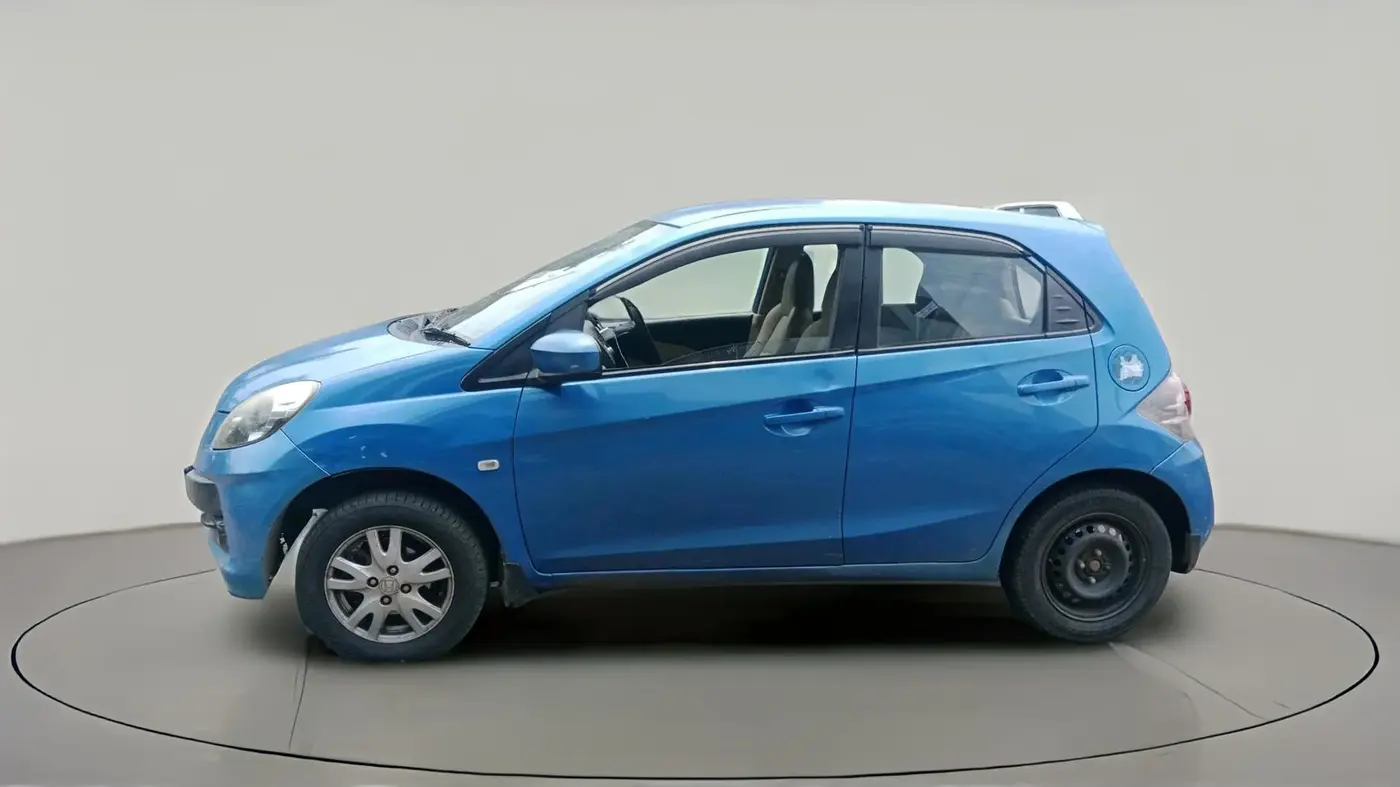 2012 Honda Brio V MT, Petrol, Manual, 1,18,005 km, exterior