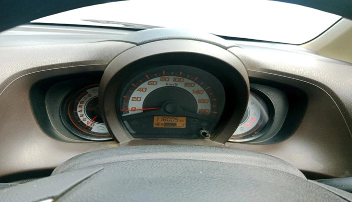 2012 Honda Brio V MT, Petrol, Manual, 1,18,005 km, interior